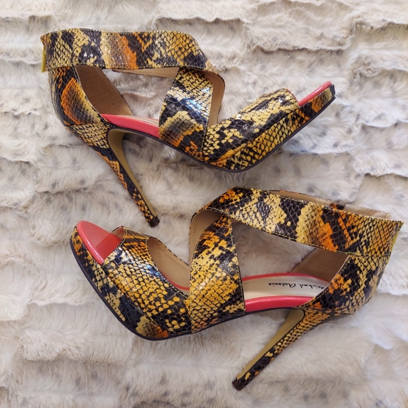 Michael Antonio snakeskin print platform heels sandals SZ 7.5 generous fit - Picture 4 of 13